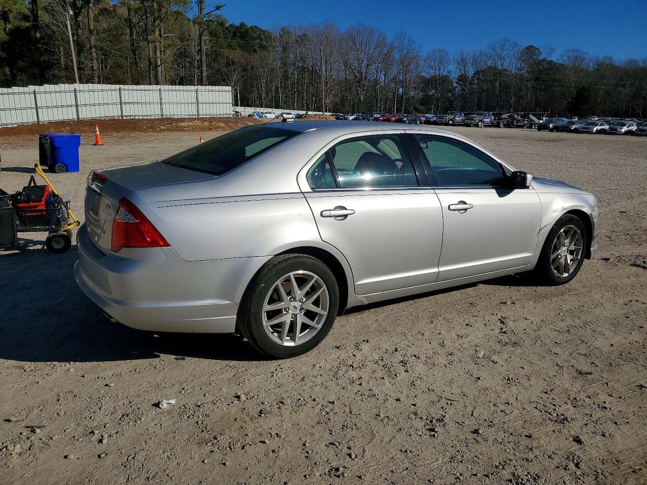 2011 FORD FUSION SEL photo 9