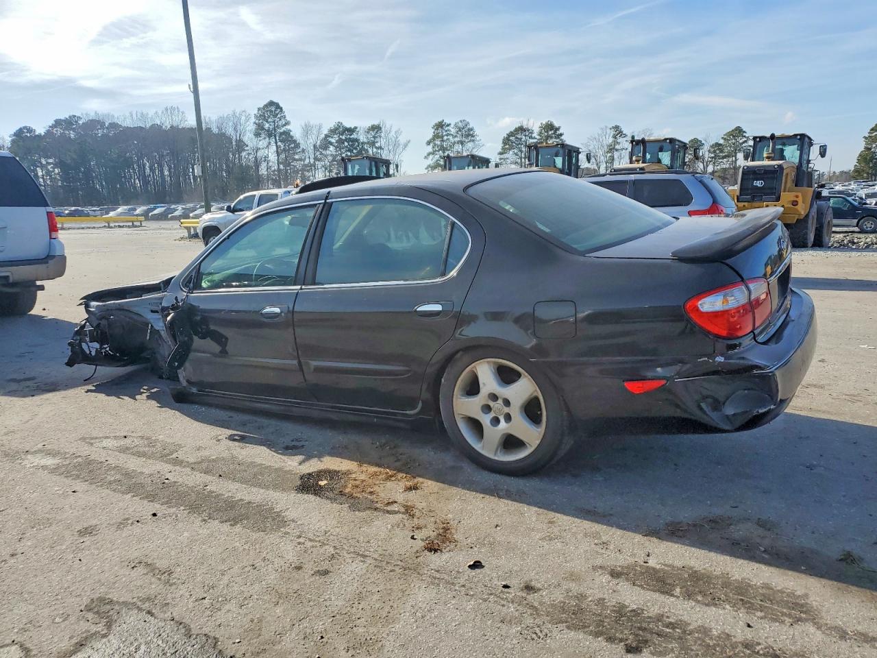 2000 INFINITI I30 photo 2