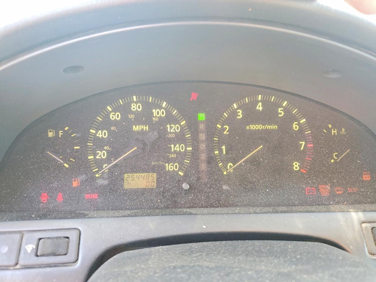 2000 INFINITI I30 photo 9