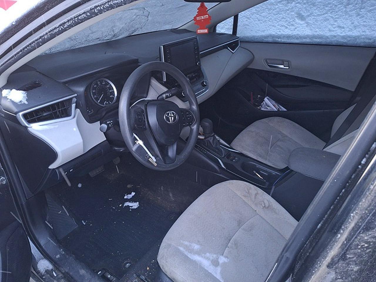 2020 TOYOTA COROLLA LE photo 7