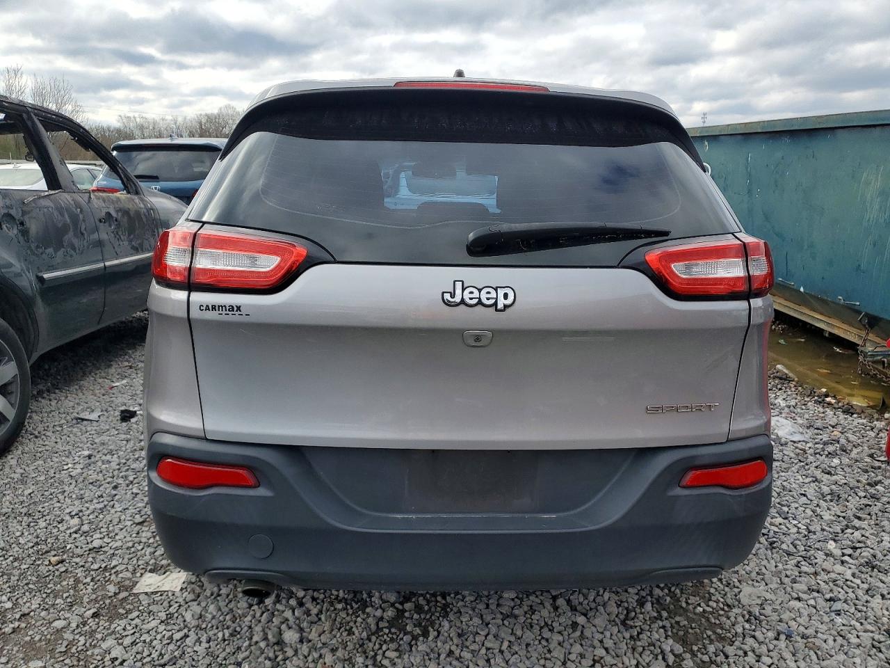 2015 JEEP CHEROKEE SPORT photo 6