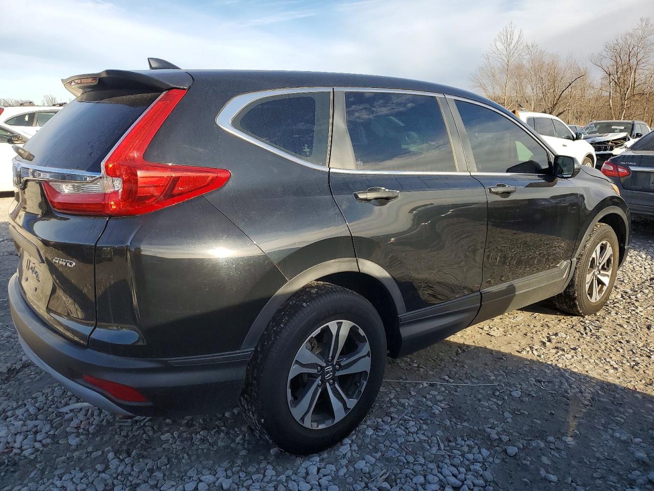 2018 HONDA CR-V LX photo 3