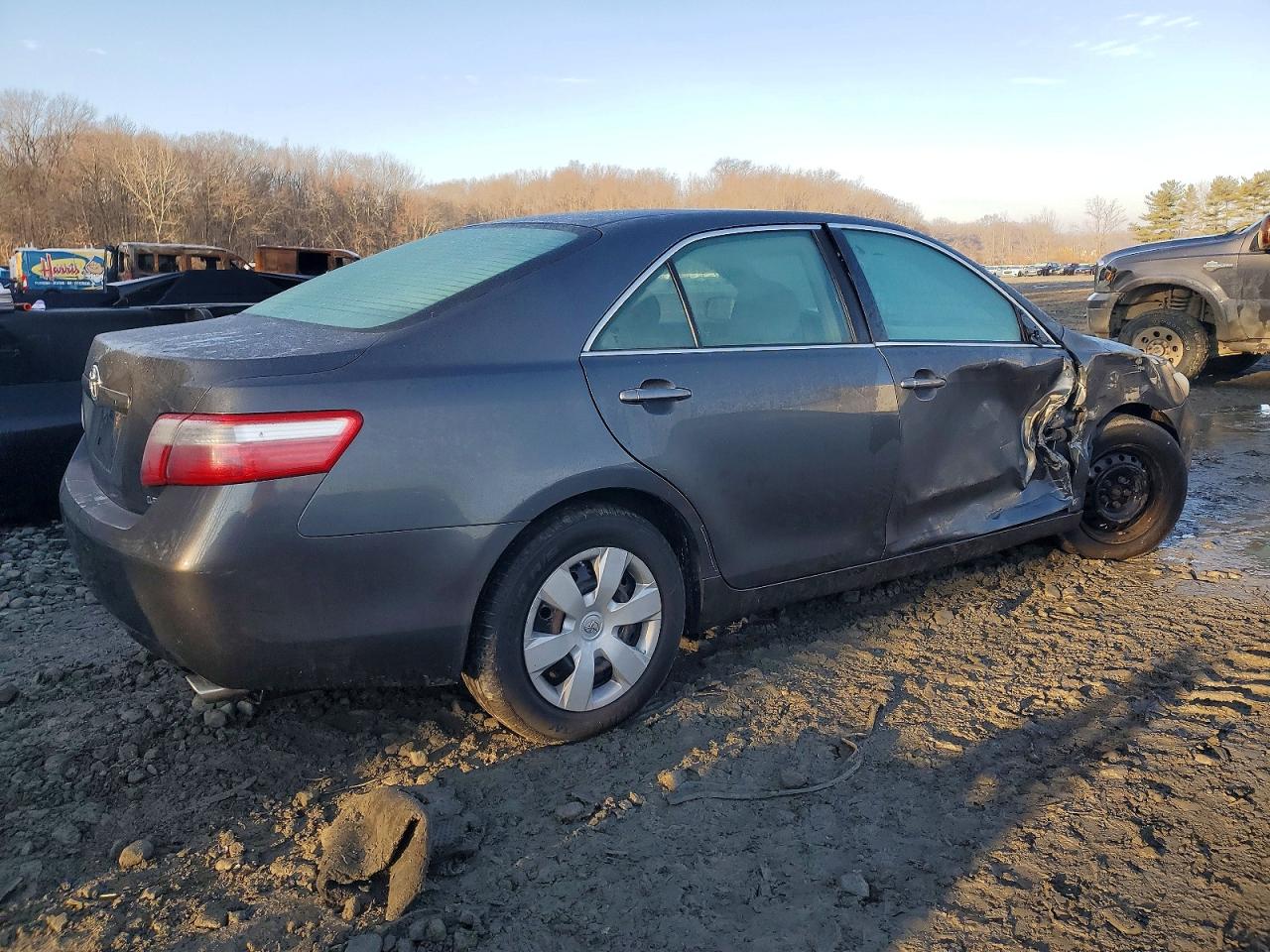 2007 TOYOTA CAMRY LE photo 3