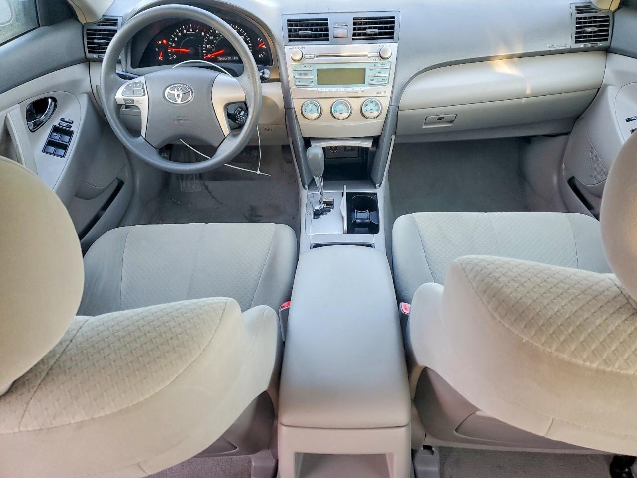 2007 TOYOTA CAMRY LE photo 8