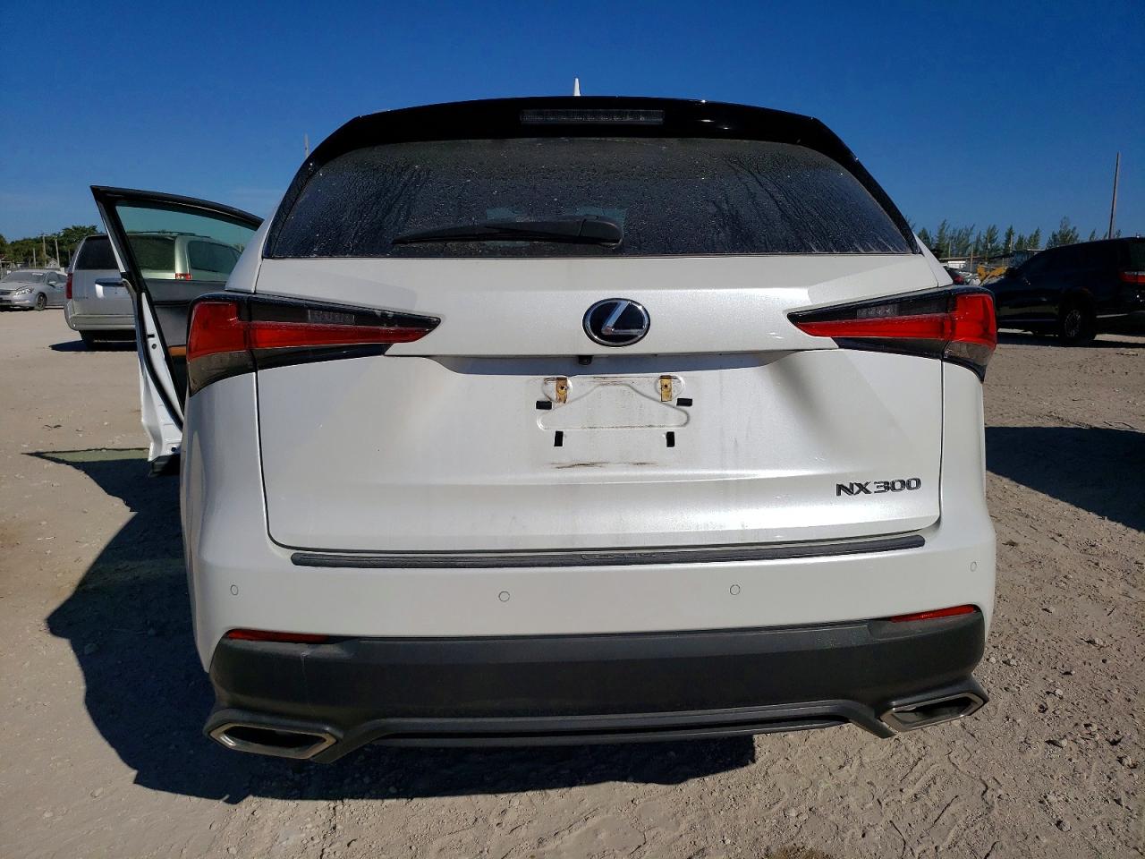 2021 LEXUS NX 300 BASE photo 6