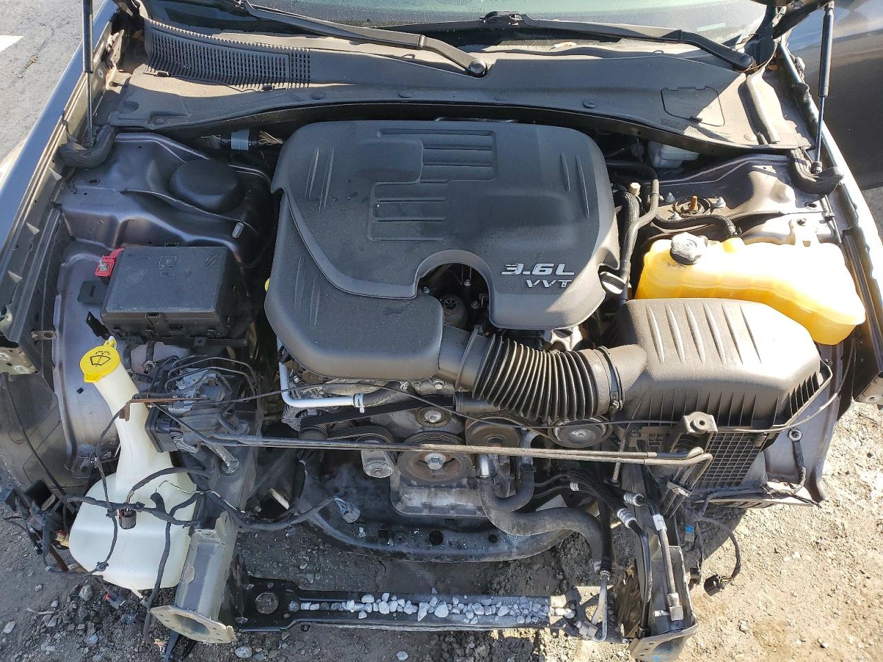 2015 CHRYSLER 300 LIMITED photo 11