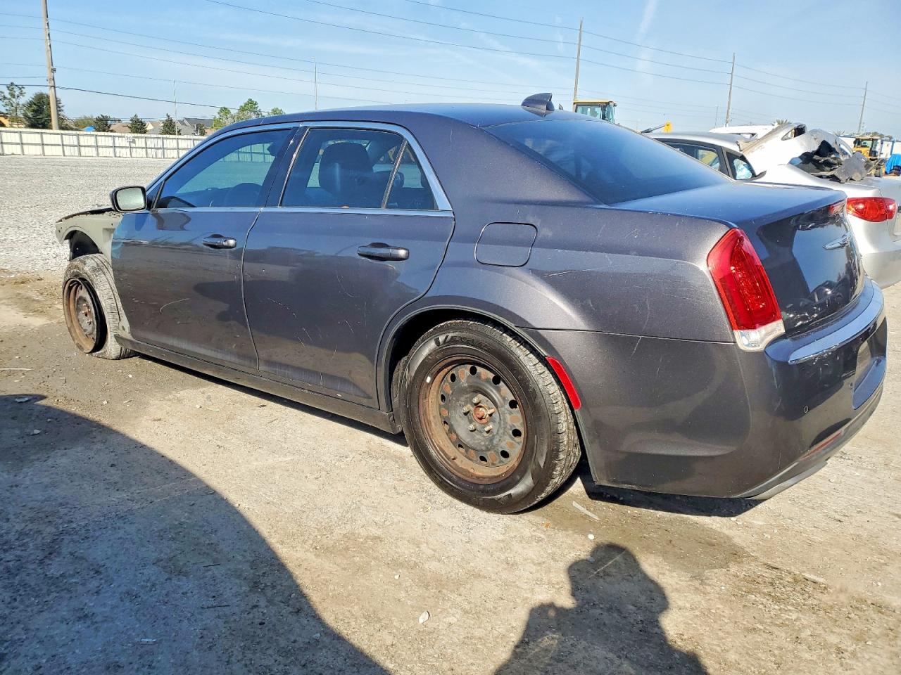 2015 CHRYSLER 300 LIMITED photo 2