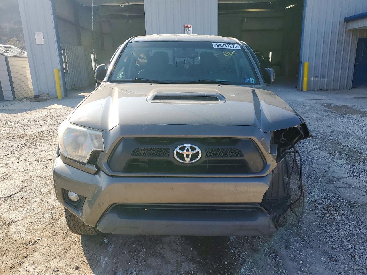 2012 TOYOTA TACOMA photo 5