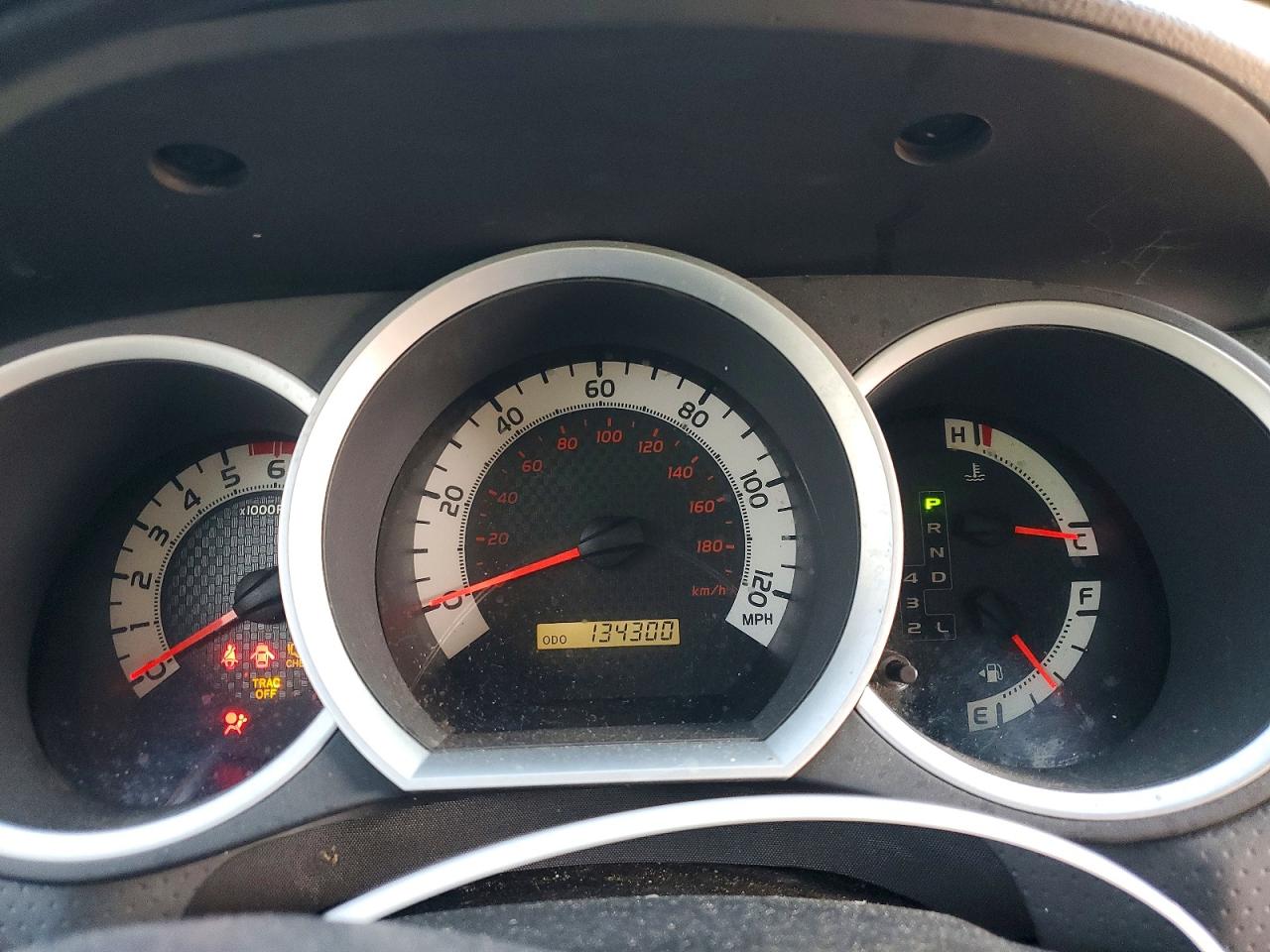 2012 TOYOTA TACOMA photo 9