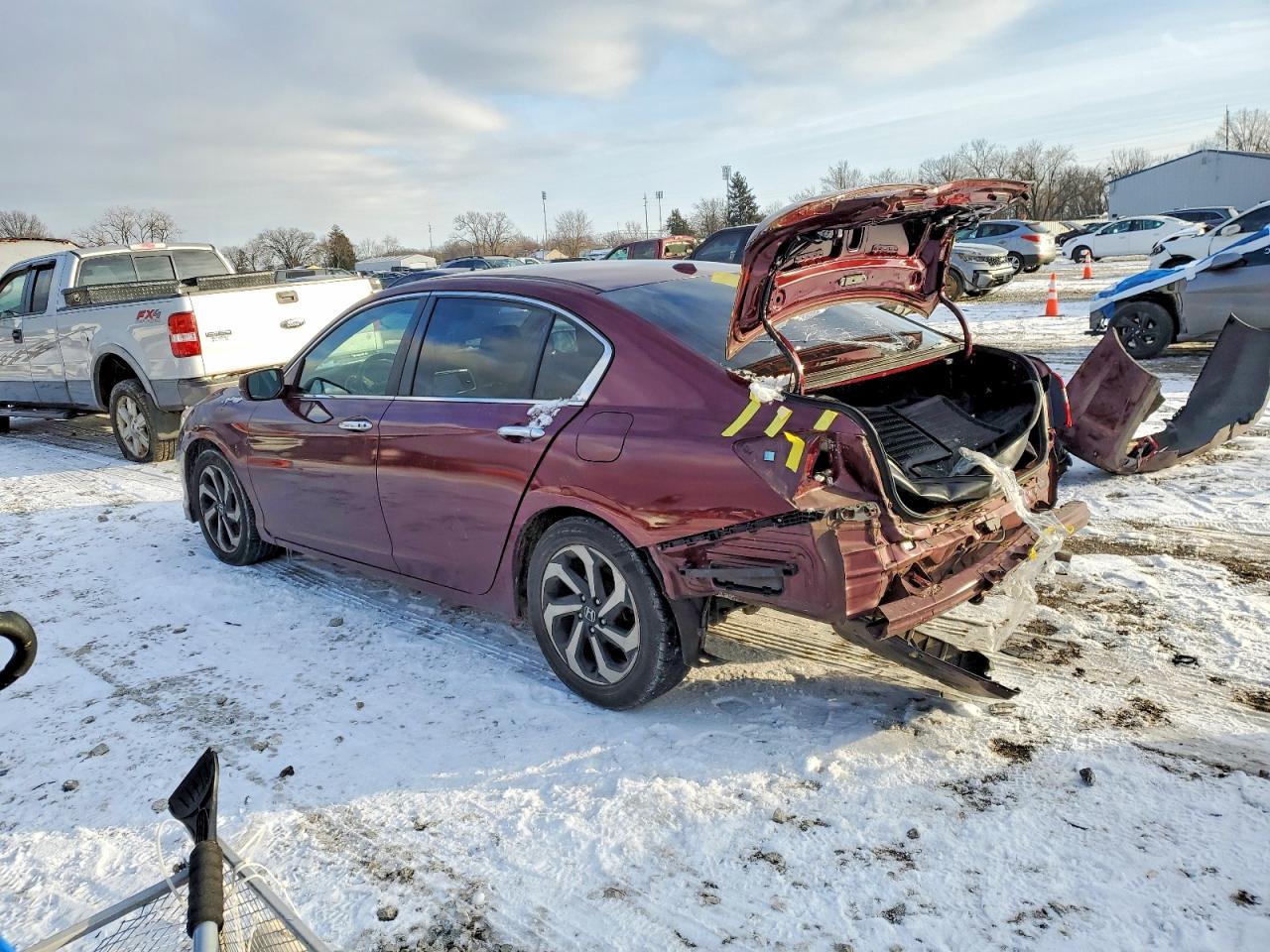 2017 HONDA ACCORD EX photo 2