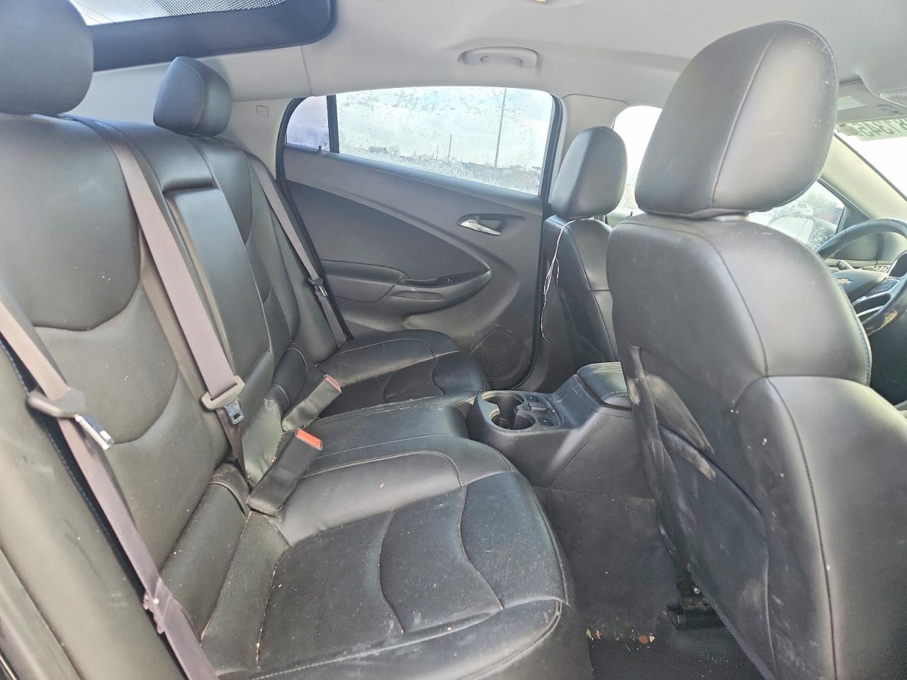 2017 CHEVROLET VOLT PREMIER photo 10