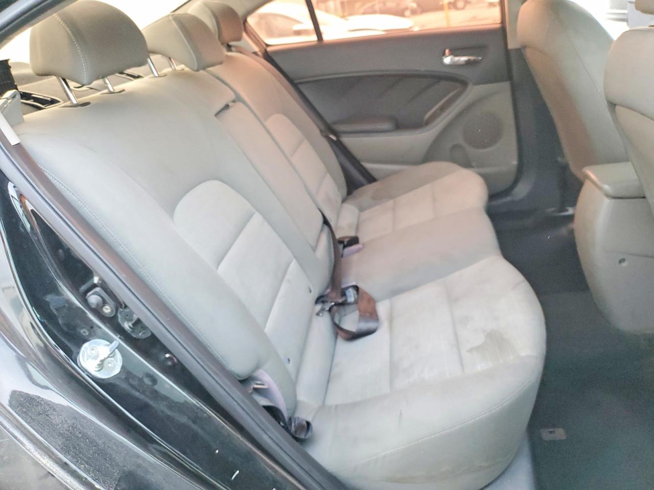 2014 KIA FORTE EX photo 10