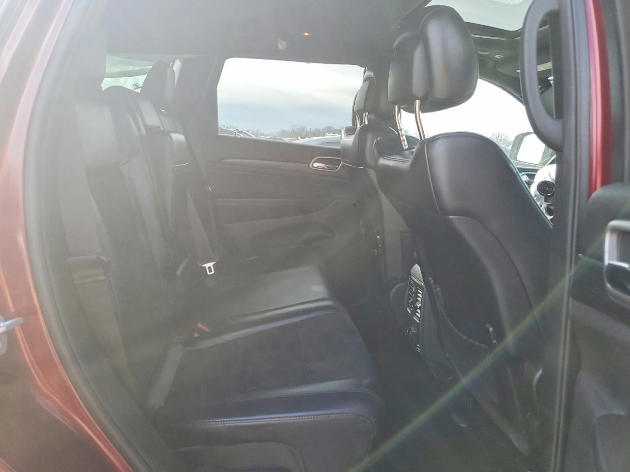 2019 JEEP GRAND CHEROKEE LAREDO photo 11