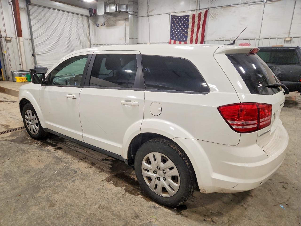 2014 DODGE JOURNEY SE photo 2