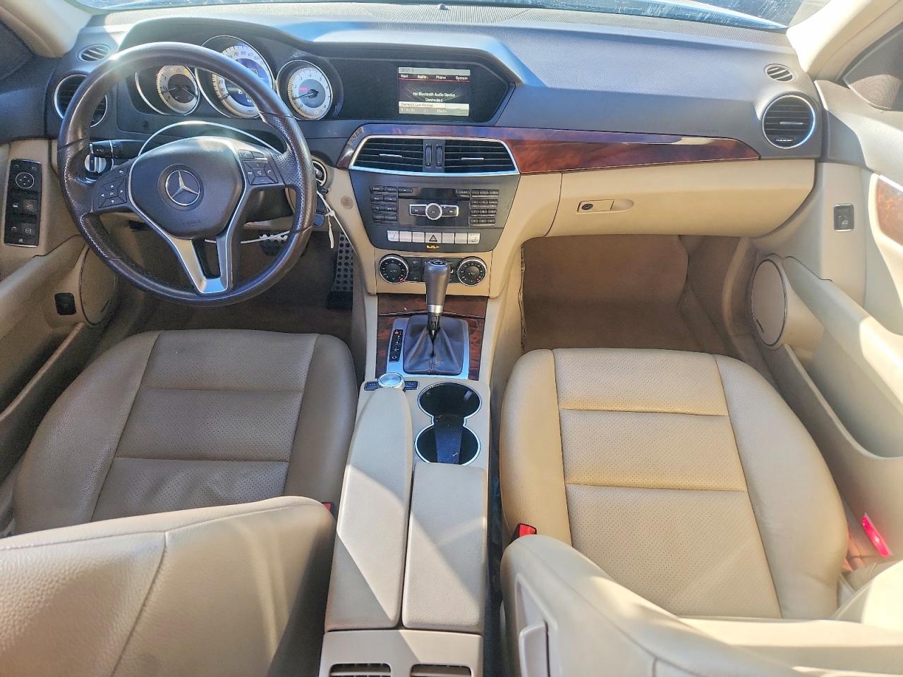 2013 MERCEDES-BENZ C 250 photo 8