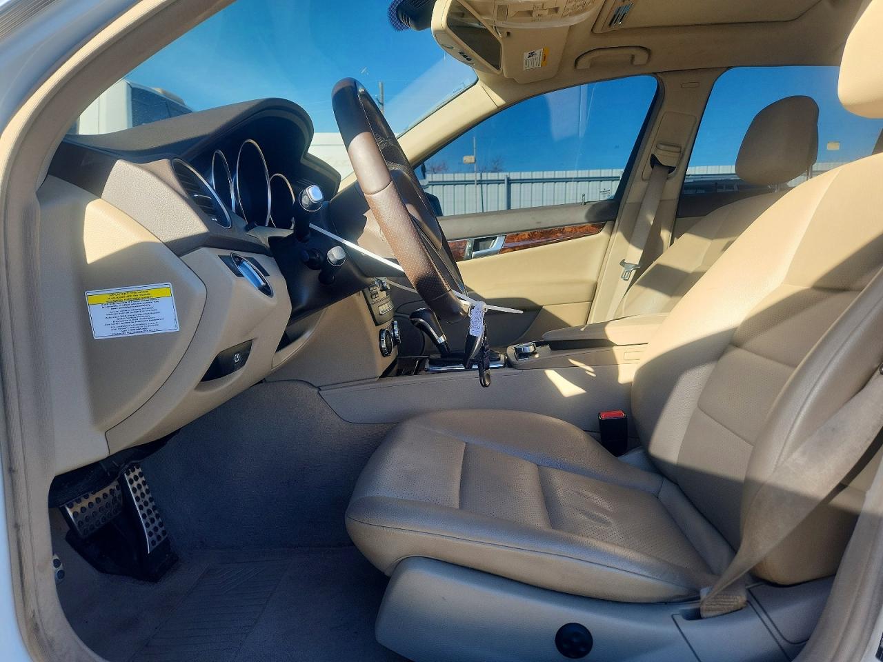 2013 MERCEDES-BENZ C 250 photo 7