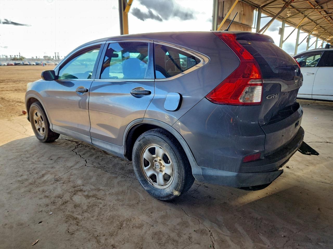 2016 HONDA CR-V LX photo 2