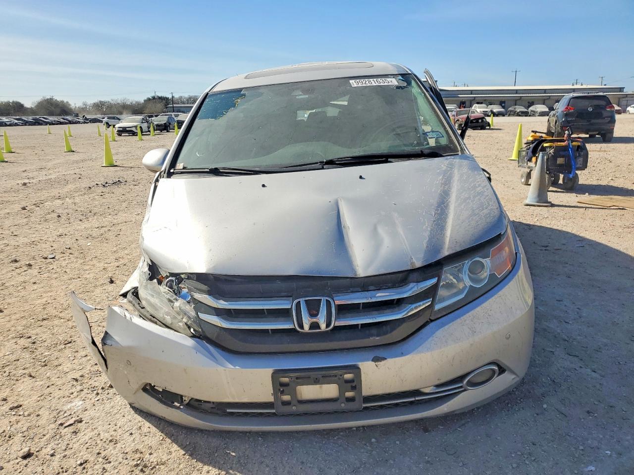 2014 HONDA ODYSSEY TOURING photo 5
