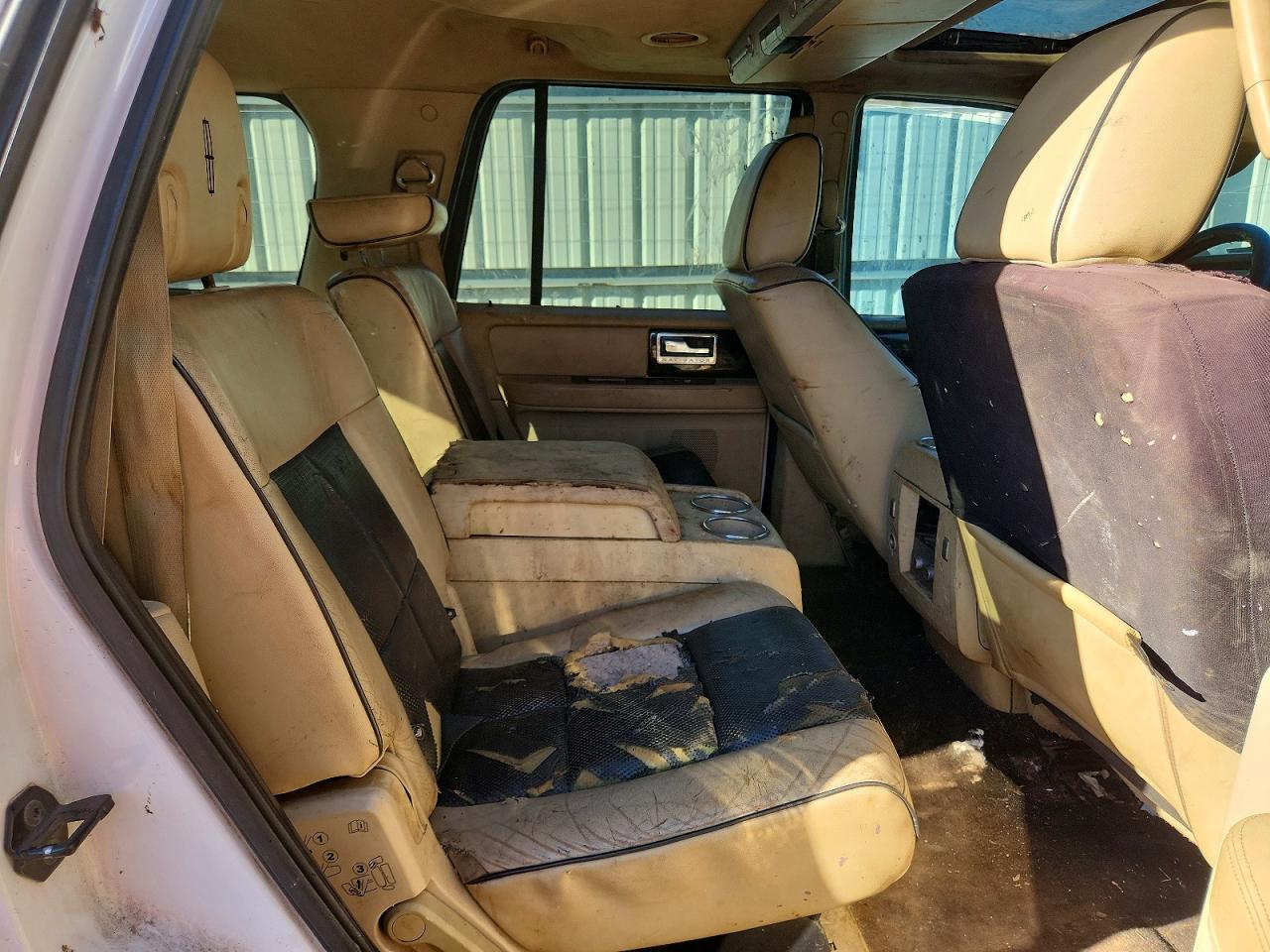 2009 LINCOLN NAVIGATOR photo 11