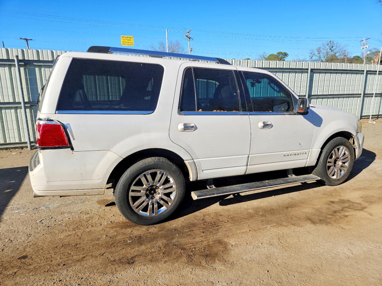 2009 LINCOLN NAVIGATOR photo 3