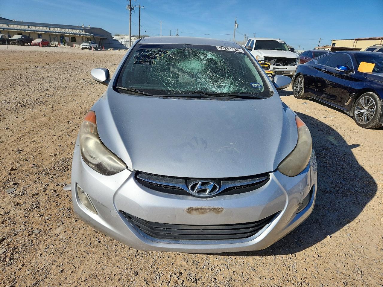 2012 HYUNDAI ELANTRA photo 9