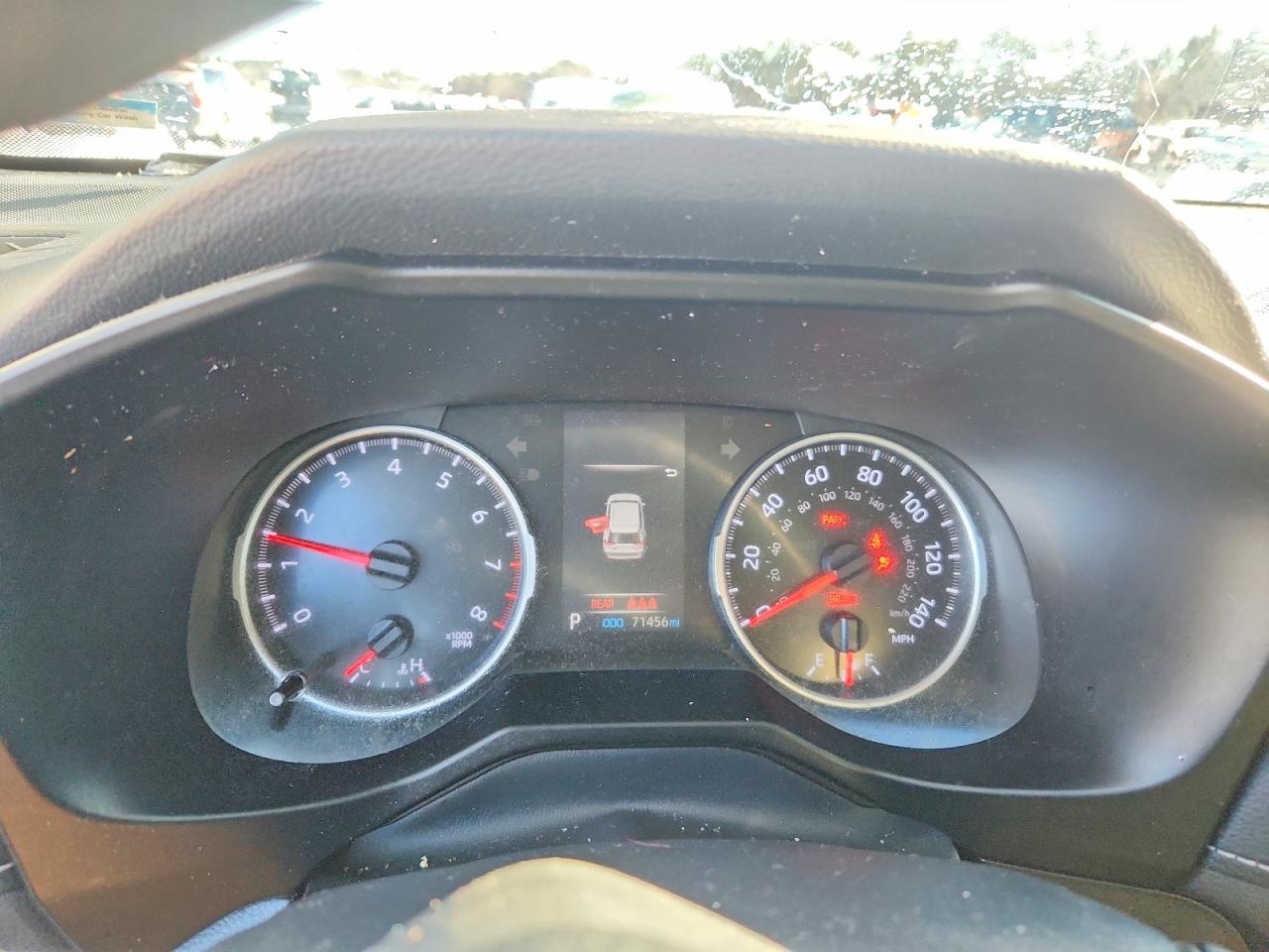2019 TOYOTA RAV4 LE photo 17