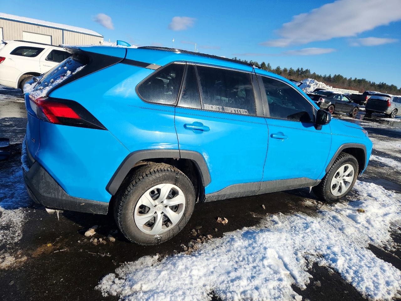 2019 TOYOTA RAV4 LE photo 5