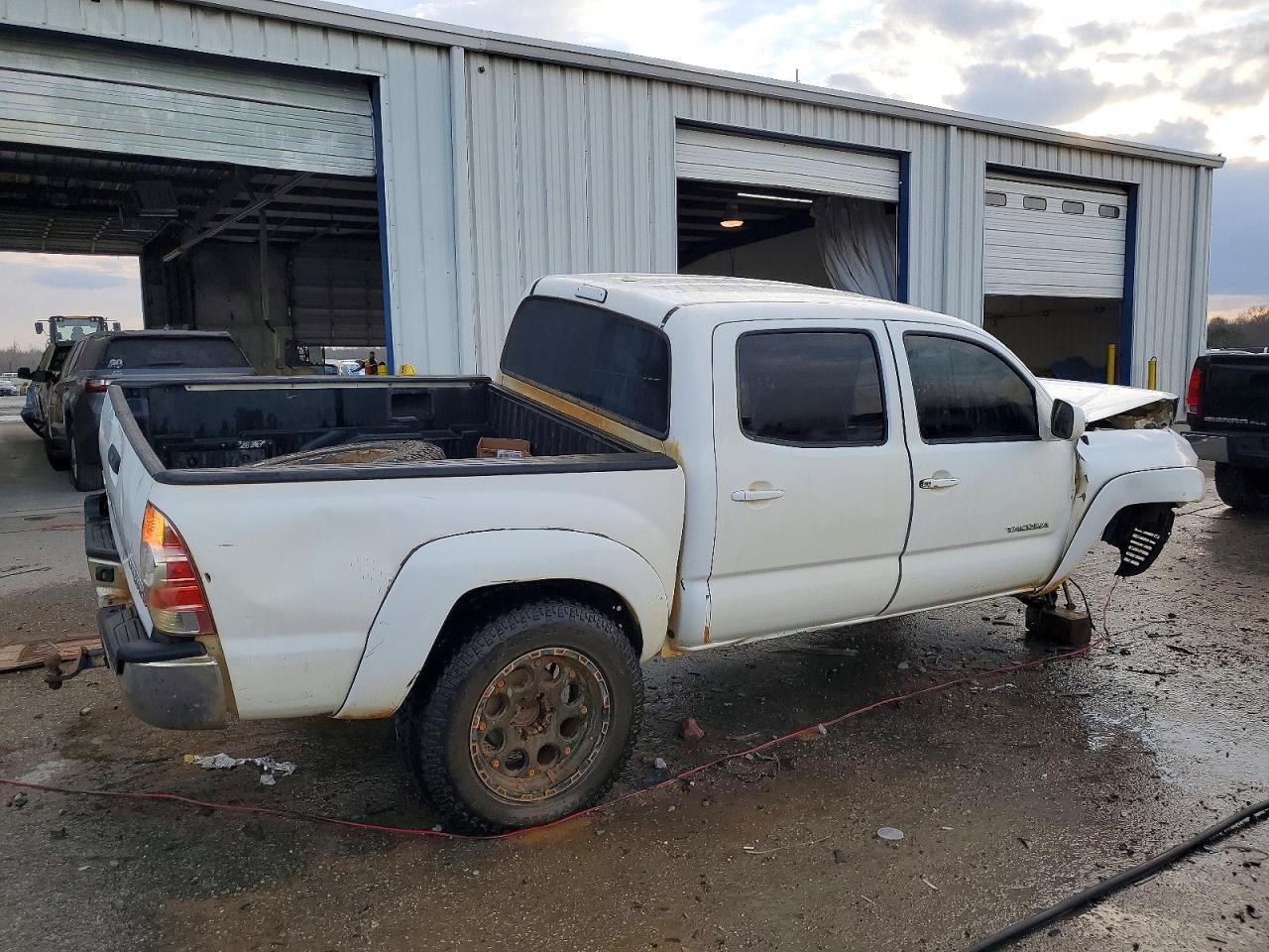 2009 TOYOTA TACOMA DOUBLE CAB PRERUNNER photo 3