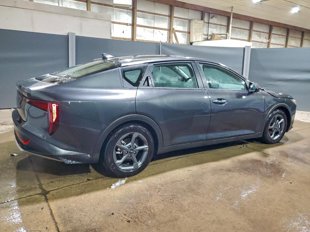 2025 KIA K4 LX photo 3