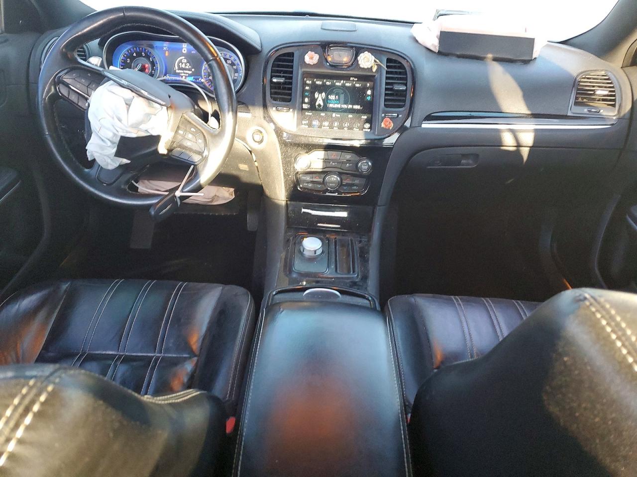 2021 CHRYSLER 300 S photo 8