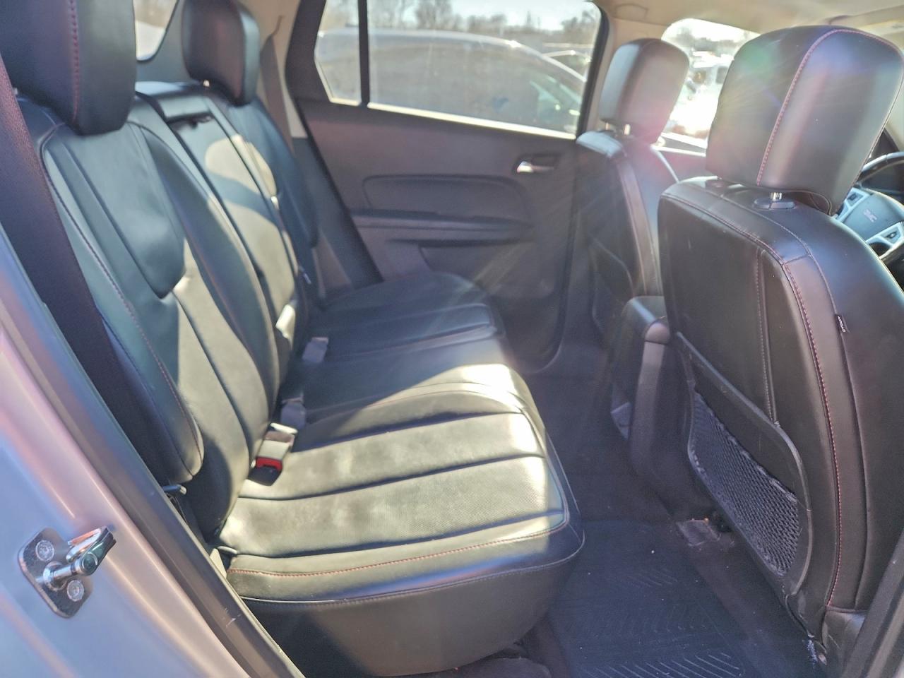 2012 GMC TERRAIN SLT photo 11