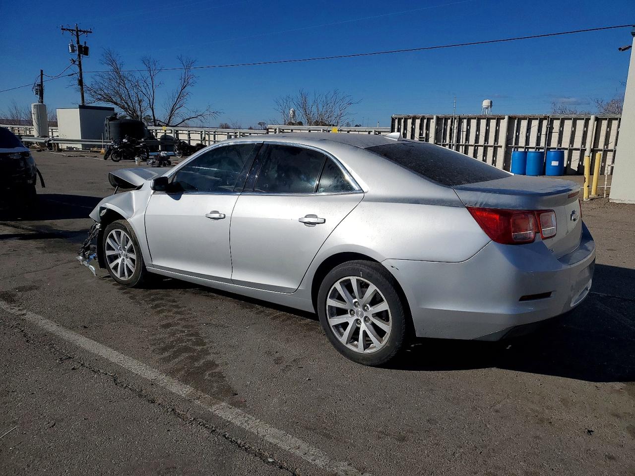 2014 CHEVROLET MALIBU 2LT photo 2