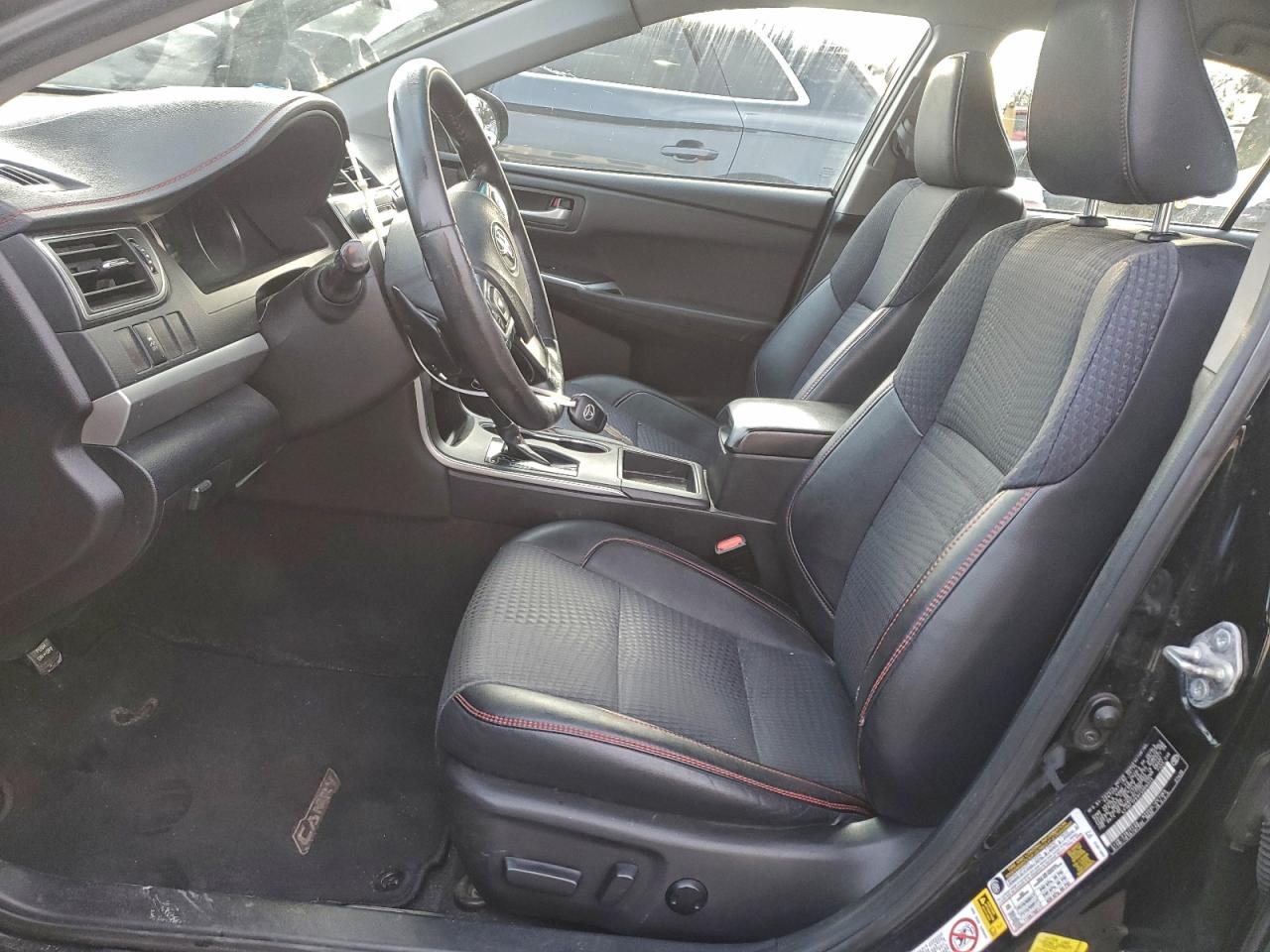 2015 TOYOTA CAMRY LE photo 7