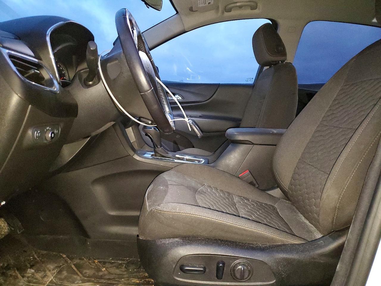 2020 CHEVROLET EQUINOX LT photo 7