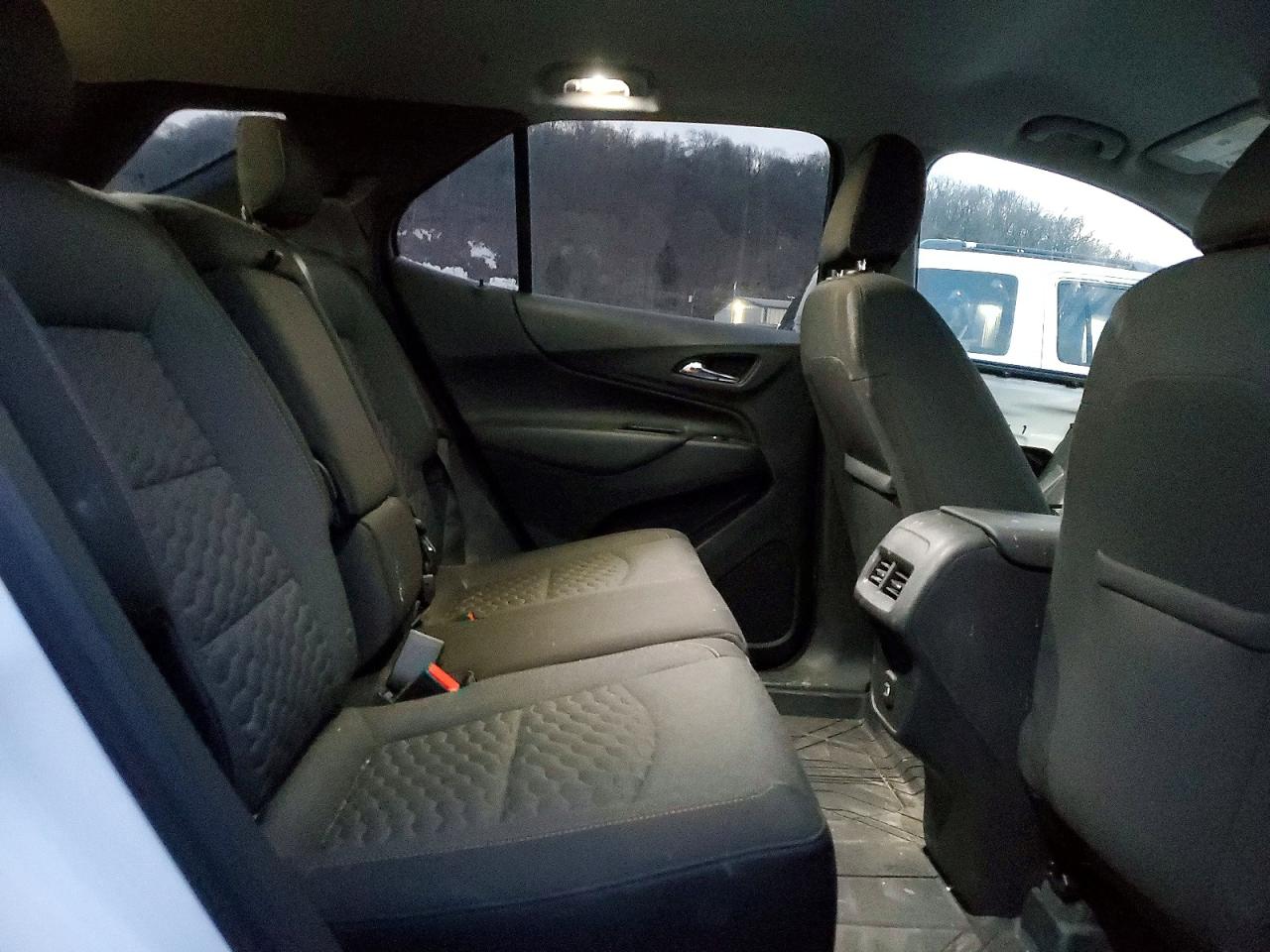 2020 CHEVROLET EQUINOX LT photo 11