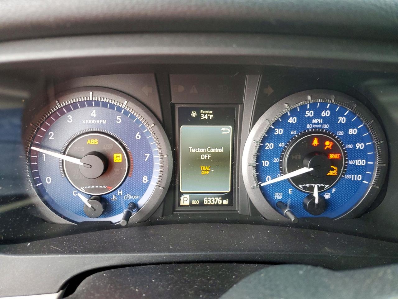 2015 TOYOTA SIENNA XLE photo 9