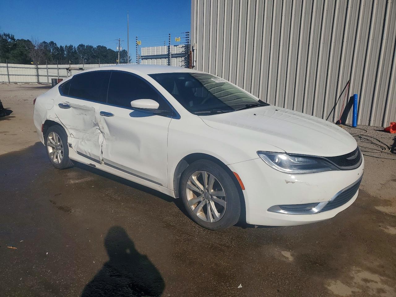 2015 CHRYSLER 200 LIMITED photo 4