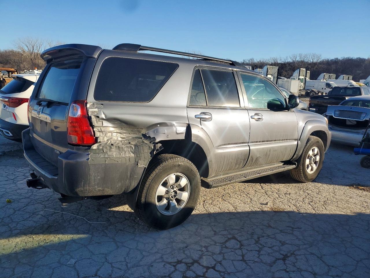 2006 TOYOTA 4RUNNER SR5 photo 3