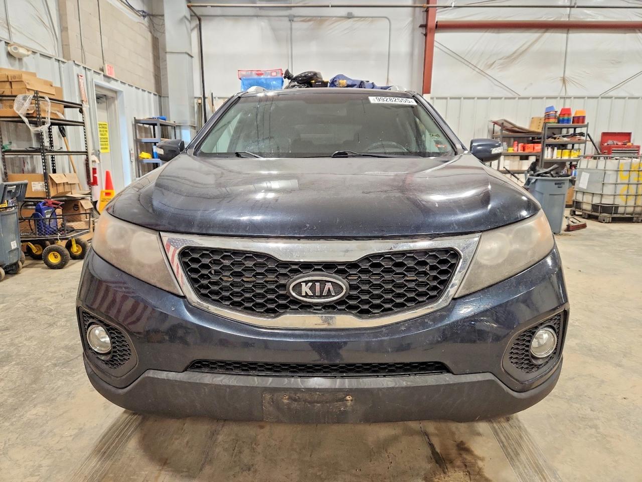 2012 KIA SORENTO BASE photo 5