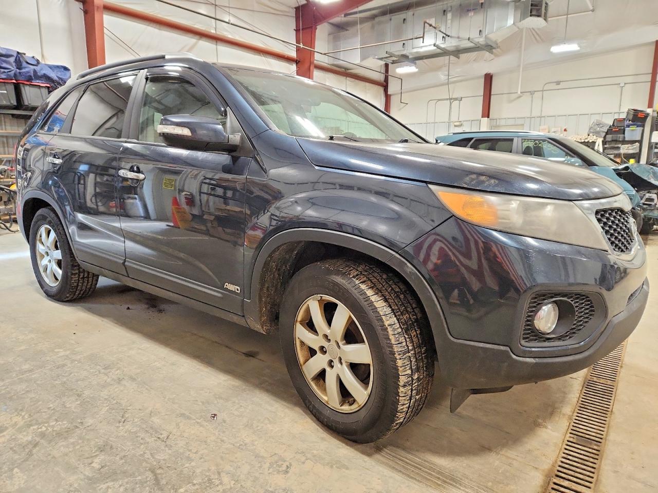 2012 KIA SORENTO BASE photo 4