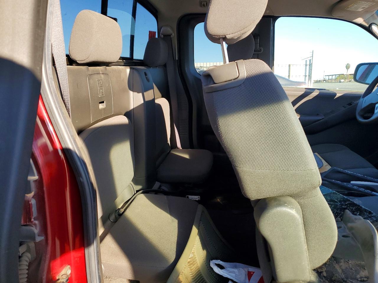 2006 NISSAN FRONTIER KING CAB XE photo 10