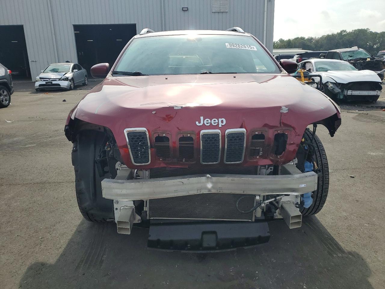 2019 JEEP CHEROKEE LATITUDE photo 5