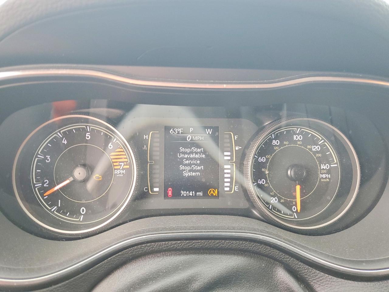 2019 JEEP CHEROKEE LATITUDE photo 9