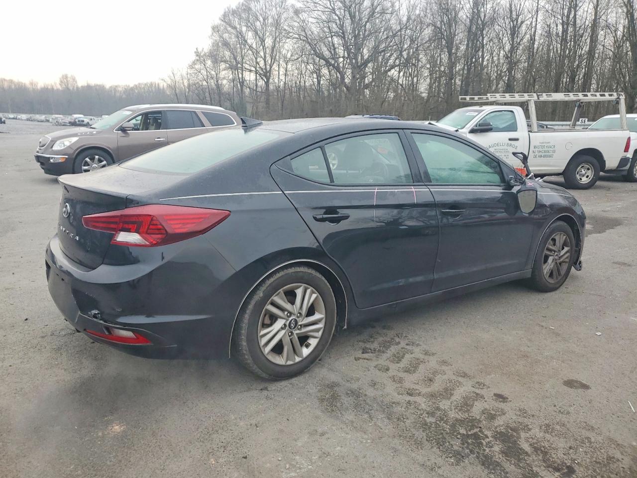 2020 HYUNDAI ELANTRA SEL photo 5
