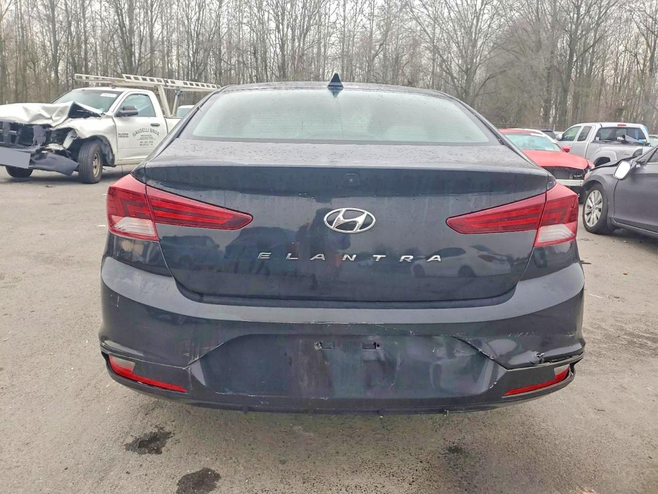2020 HYUNDAI ELANTRA SEL photo 11