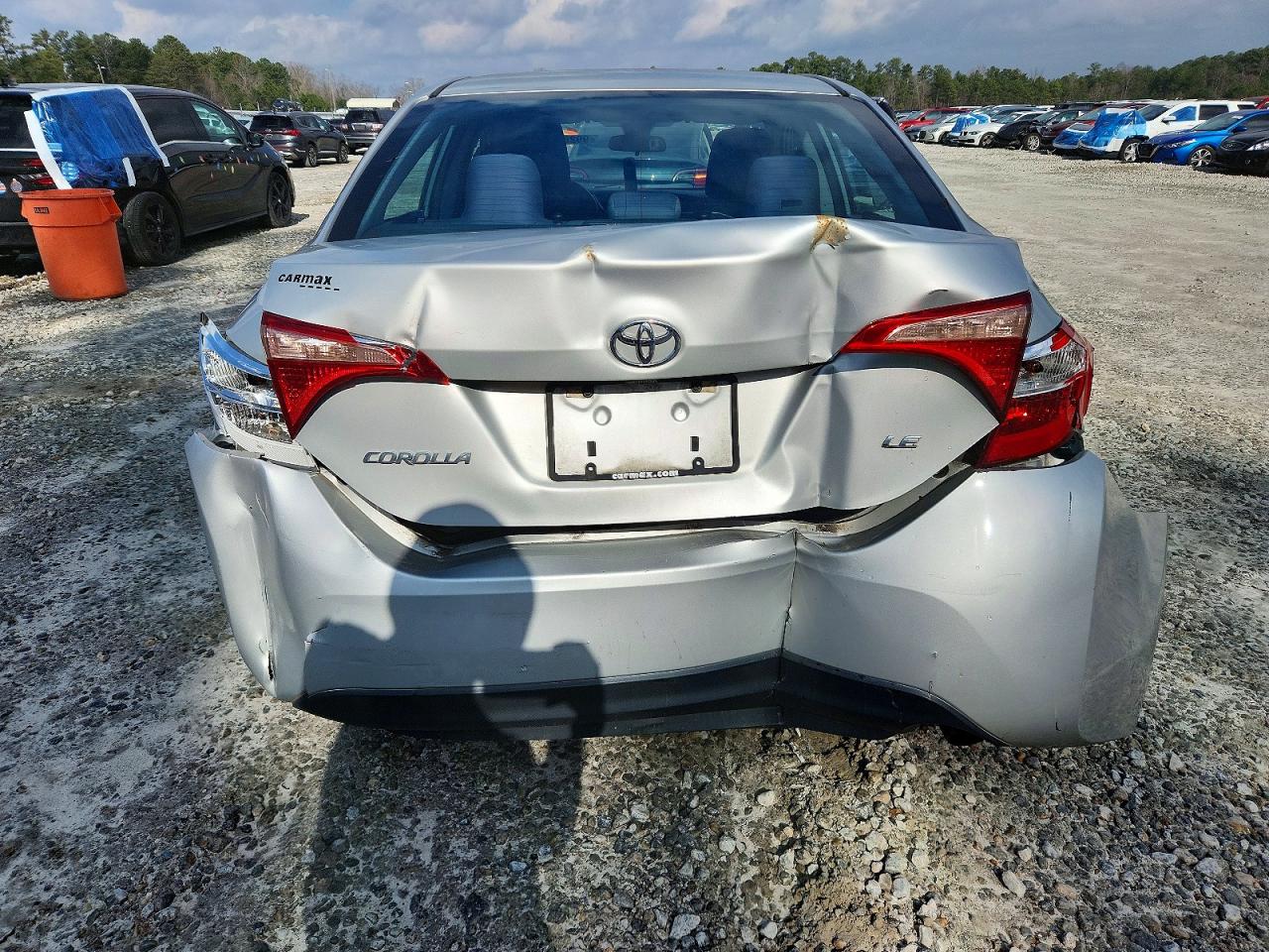 2018 TOYOTA COROLLA L photo 6