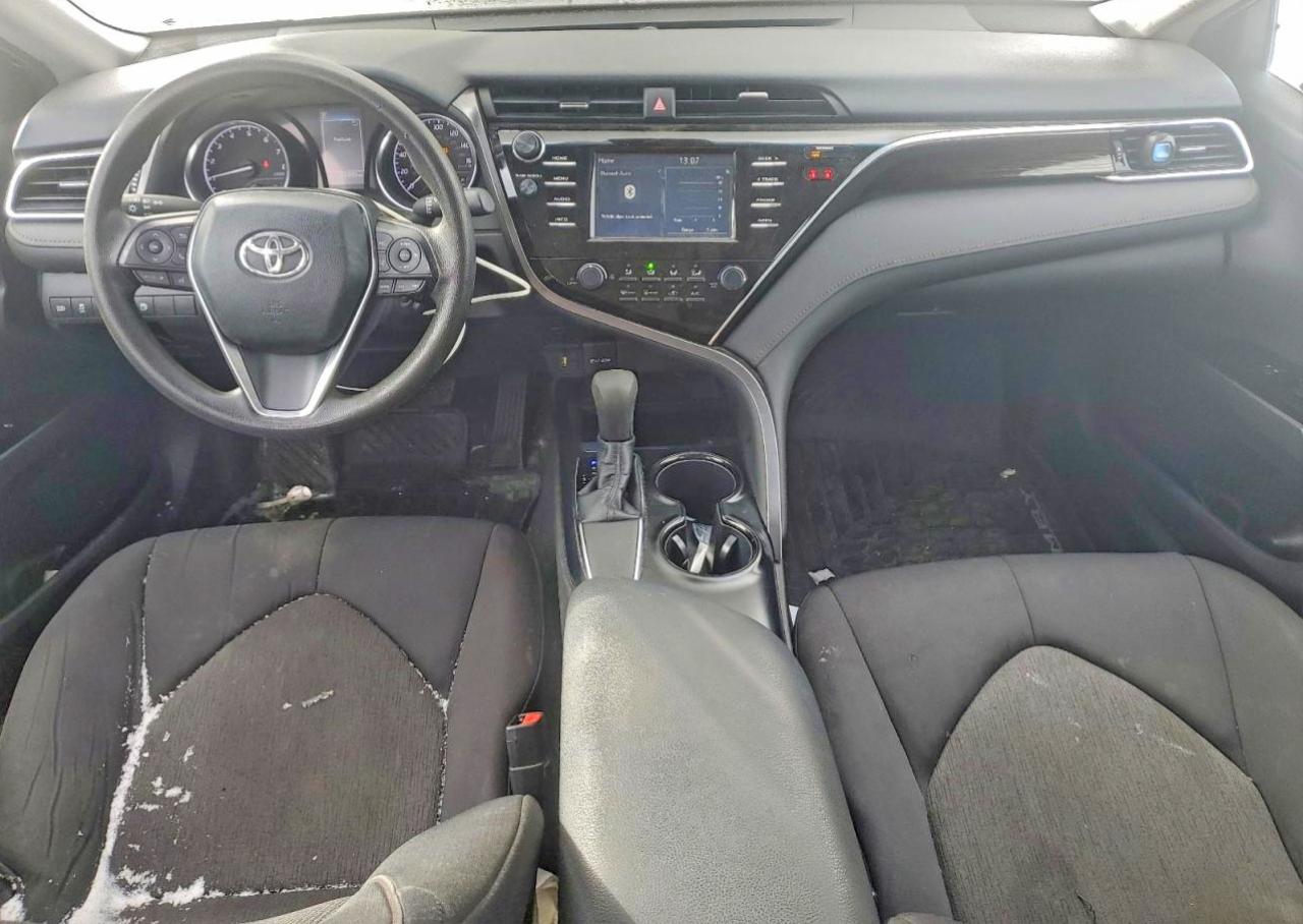 2018 TOYOTA CAMRY L photo 15