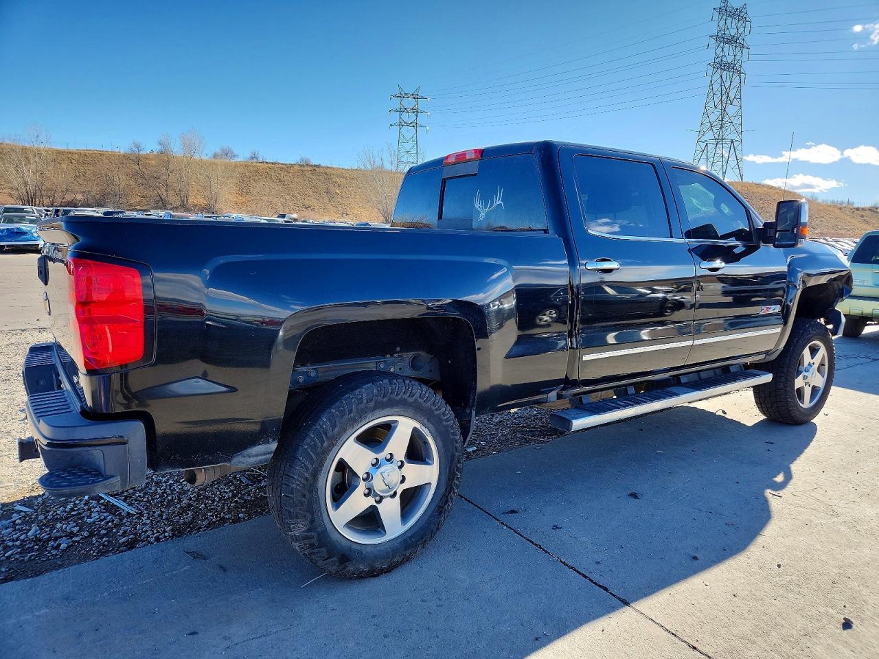 2017 CHEVROLET SILVERADO K2500 HEAVY DUTY LTZ photo 3