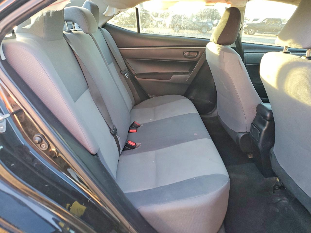 2014 TOYOTA COROLLA L photo 10