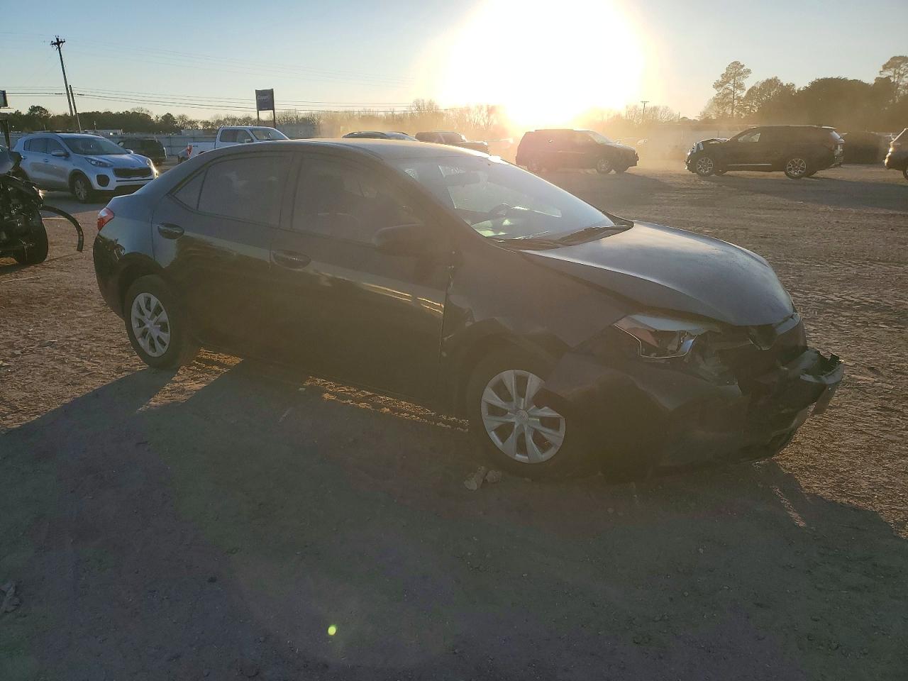 2014 TOYOTA COROLLA L photo 4